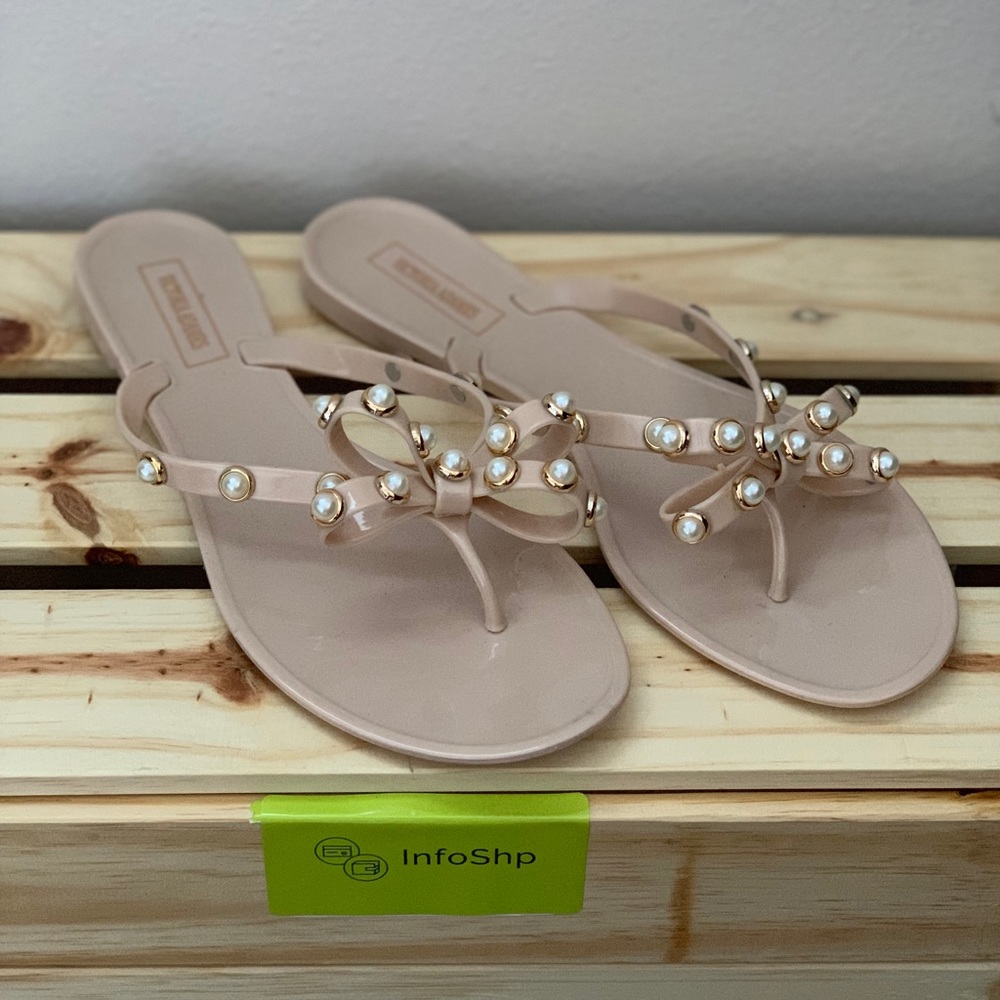 Women’s flip flop